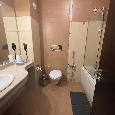 мия 3 свети спас *