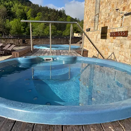 Apartament мия 3 свети спас