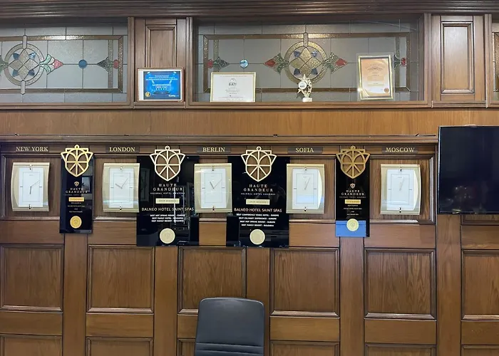 мия 3 свети спас *