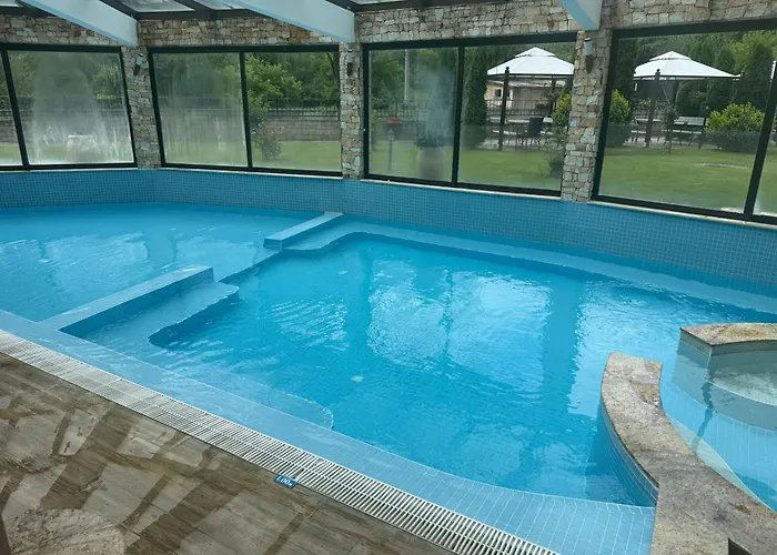 мия 3 свети спас * Velingrad